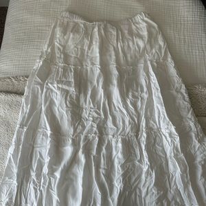 Brandy Melville white maxi skirt